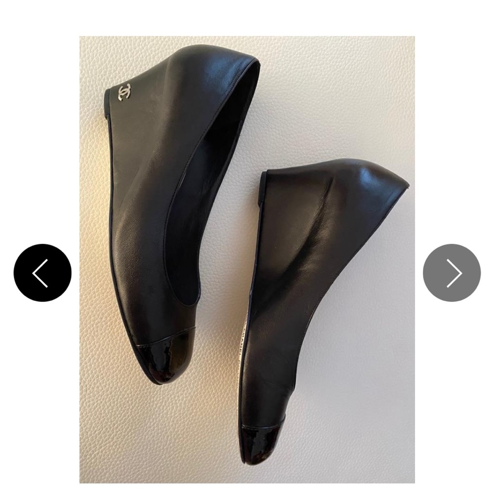 🌸 CHANEL LAMBSKIN WEDGES IN SIZE 38.5 - Picture 6 of 11